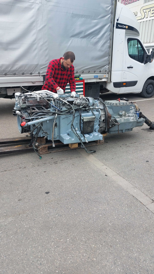 Regeneracja Naprawa Silnik MAN D08 D20 D2676 D38 D28 LF01-49 LF50-69 - Kit de reparare pentru motor pentru Camion: Foto 4 Regeneracja Naprawa Silnik MAN D08 D20 D2676 D38 D28 LF01-49 LF50-69 - Kit de reparare pentru motor pentru Camion: Foto 4
