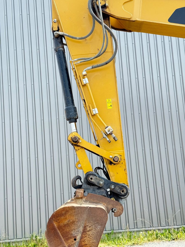 CAT 326FL - Excavator pe şenile: Foto 5 CAT 326FL - Excavator pe şenile: Foto 5