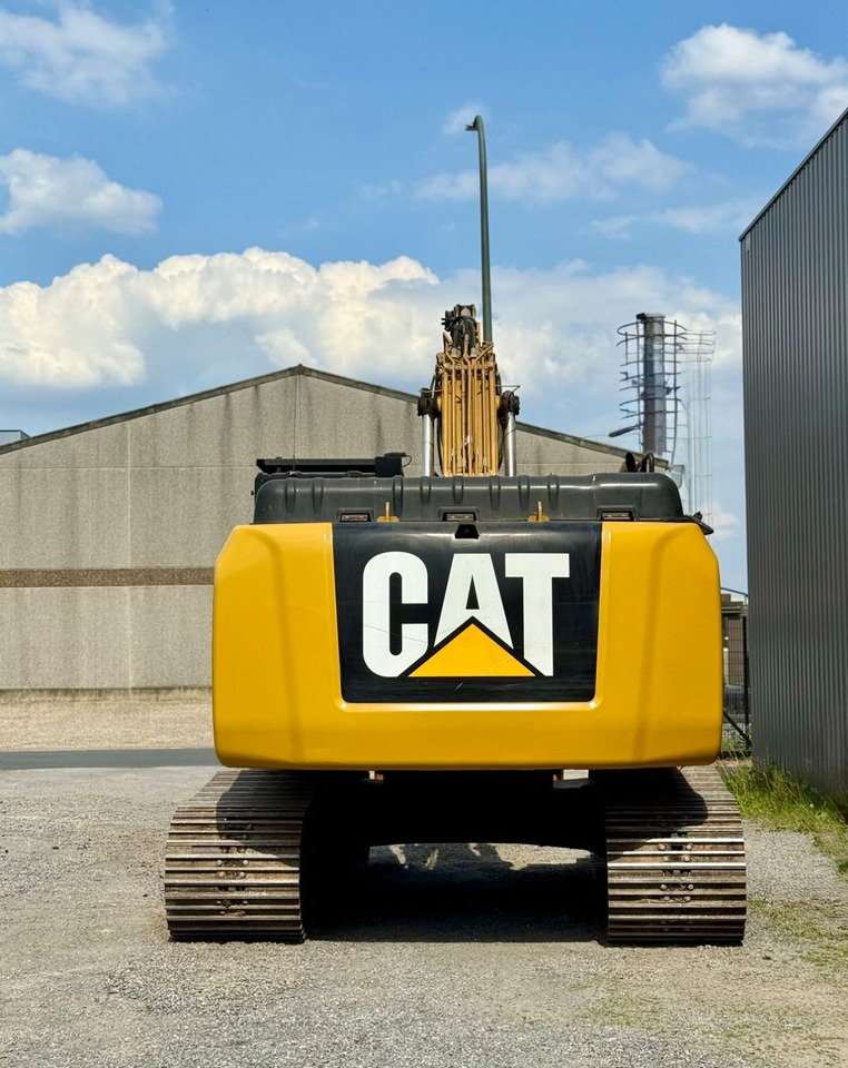 CAT 326FL - Excavator pe şenile: Foto 4 CAT 326FL - Excavator pe şenile: Foto 4