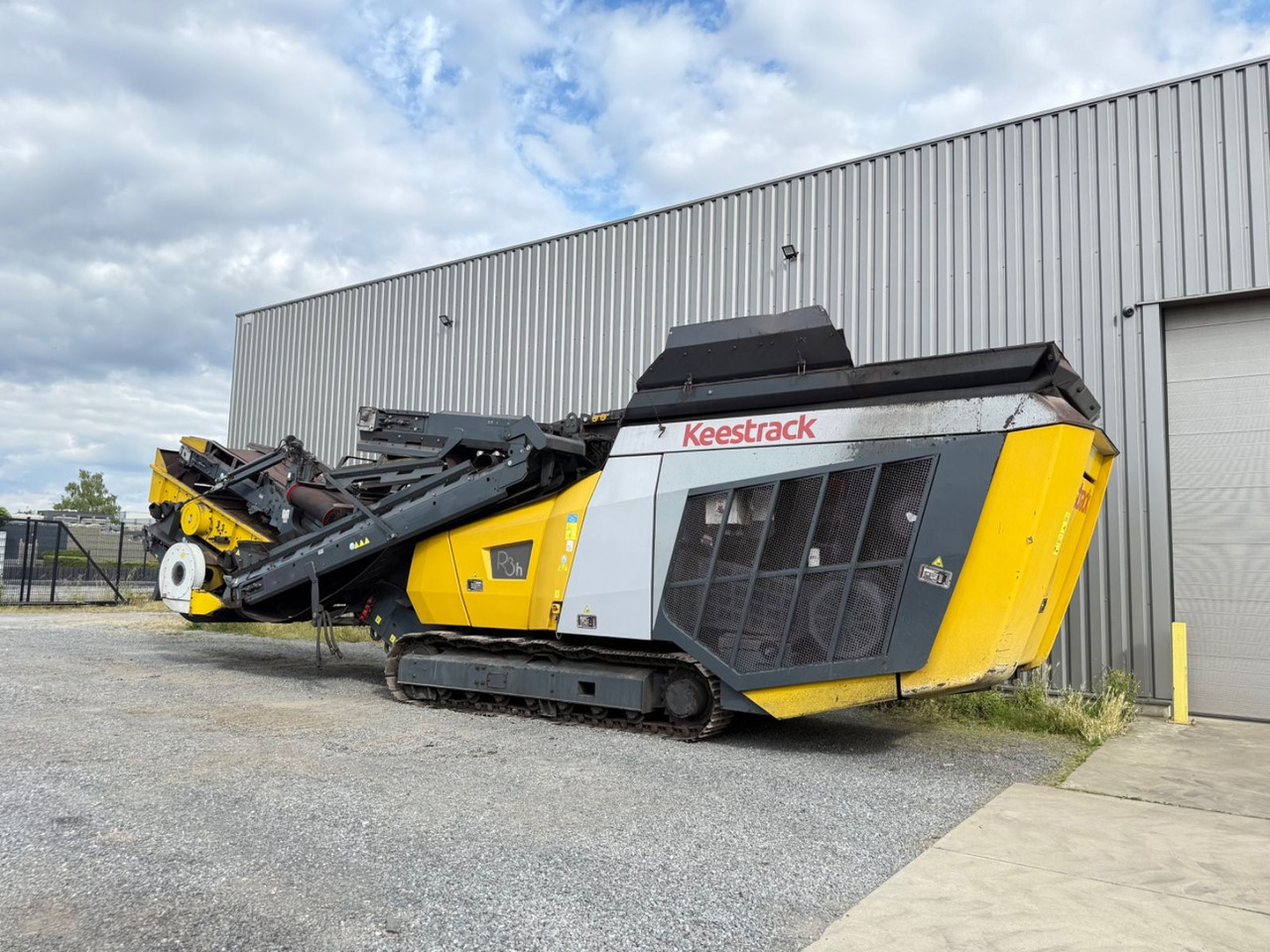 KEESTRACK R3H Mobile Brecheranlage mit Siebmodul - Concasor cu impact: Foto 2 KEESTRACK R3H Mobile Brecheranlage mit Siebmodul - Concasor cu impact: Foto 2