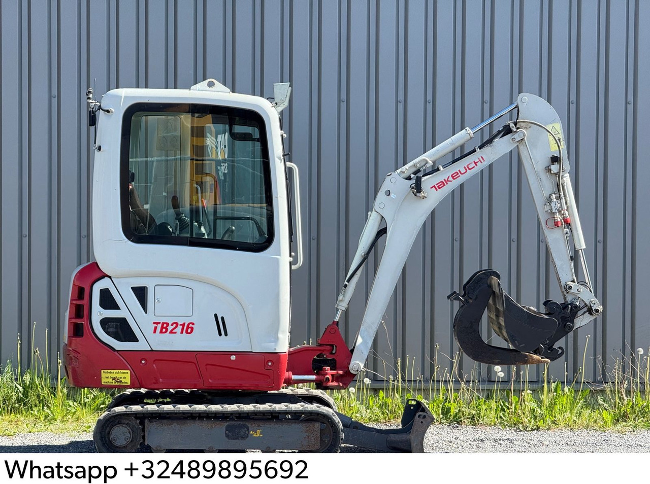 Takeuchi TB216 - Mini excavator: Foto 1 Takeuchi TB216 - Mini excavator: Foto 1