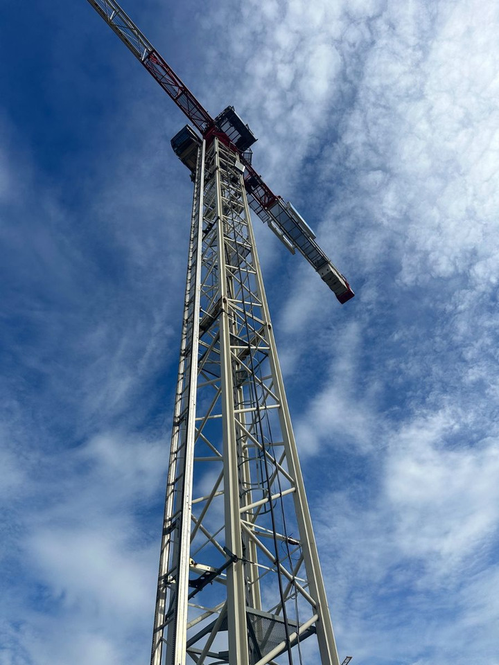 Terex COMEDIL CTT162-8 RADIO FUNK+LIFT GEDATOP ZUSTAND - Macara turn: Foto 3 Terex COMEDIL CTT162-8 RADIO FUNK+LIFT GEDATOP ZUSTAND - Macara turn: Foto 3