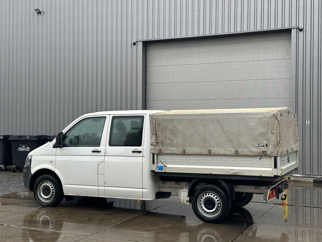 Volkswagen T5 - Transport persoane, Autoutilitară cabină dublă: Foto 4 Volkswagen T5 - Transport persoane, Autoutilitară cabină dublă: Foto 4