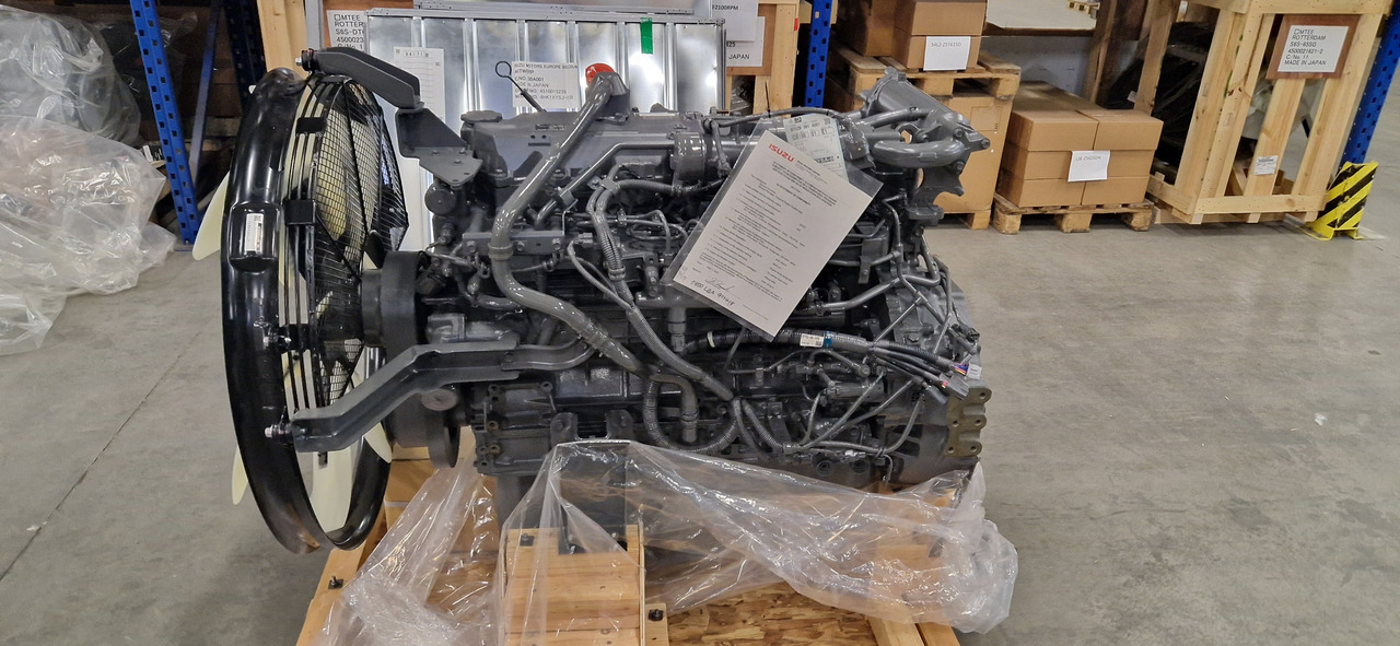 ISUZU 6HK1XYSA-01 - Motor pentru Excavator: Foto 1 ISUZU 6HK1XYSA-01 - Motor pentru Excavator: Foto 1