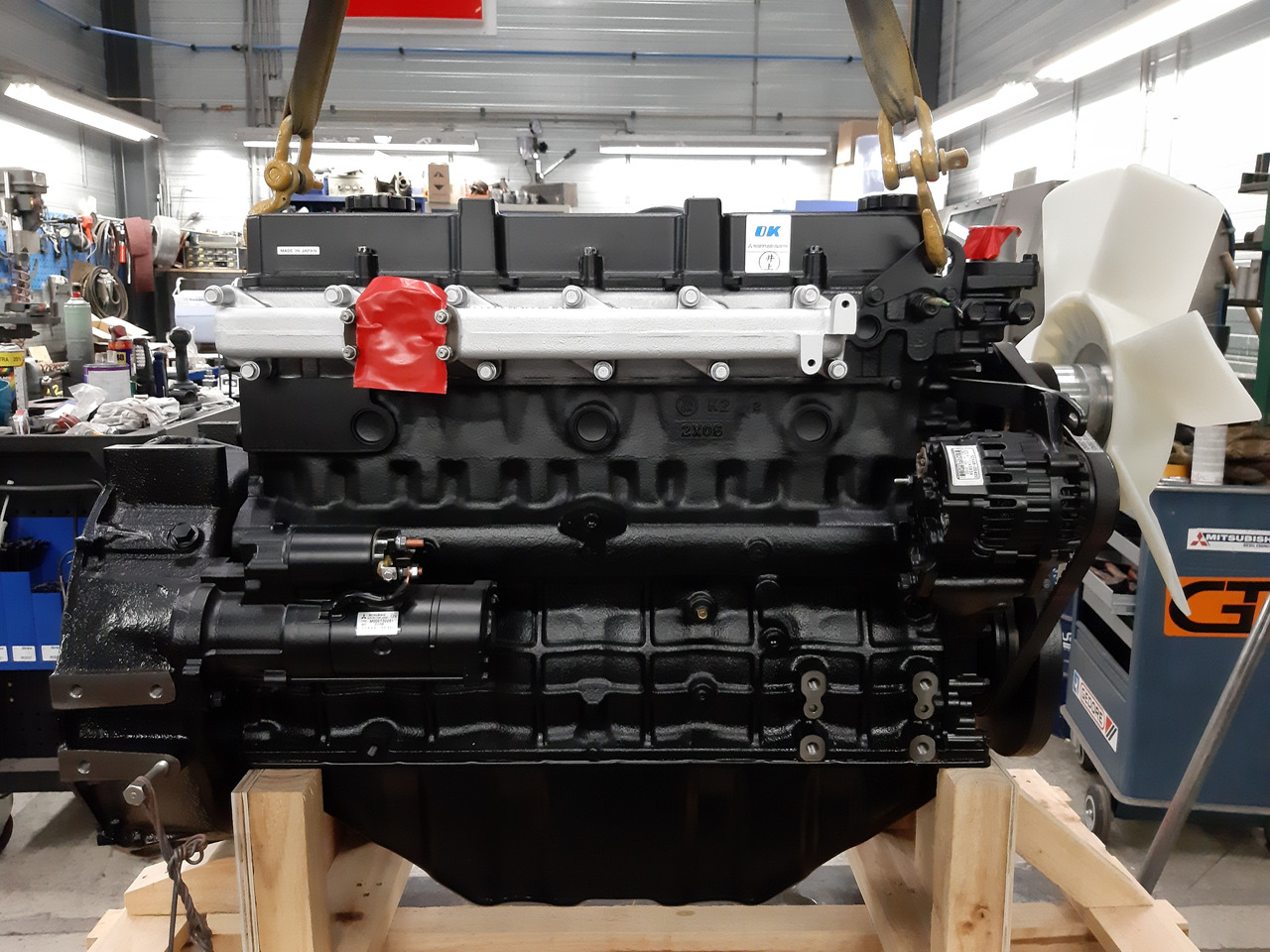 Mitsubishi New engine S6S 70Kw @ 2500 rpm - Motor pentru Excavator: Foto 2 Mitsubishi New engine S6S 70Kw @ 2500 rpm - Motor pentru Excavator: Foto 2