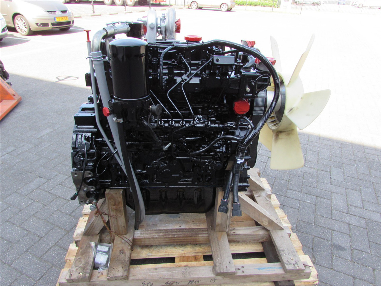 Mitsubishi RECON D04FR -KDP2TAAC / D04FR 74Kw @ 2000 rpm - Motor pentru Excavator: Foto 4 Mitsubishi RECON D04FR -KDP2TAAC / D04FR 74Kw @ 2000 rpm - Motor pentru Excavator: Foto 4