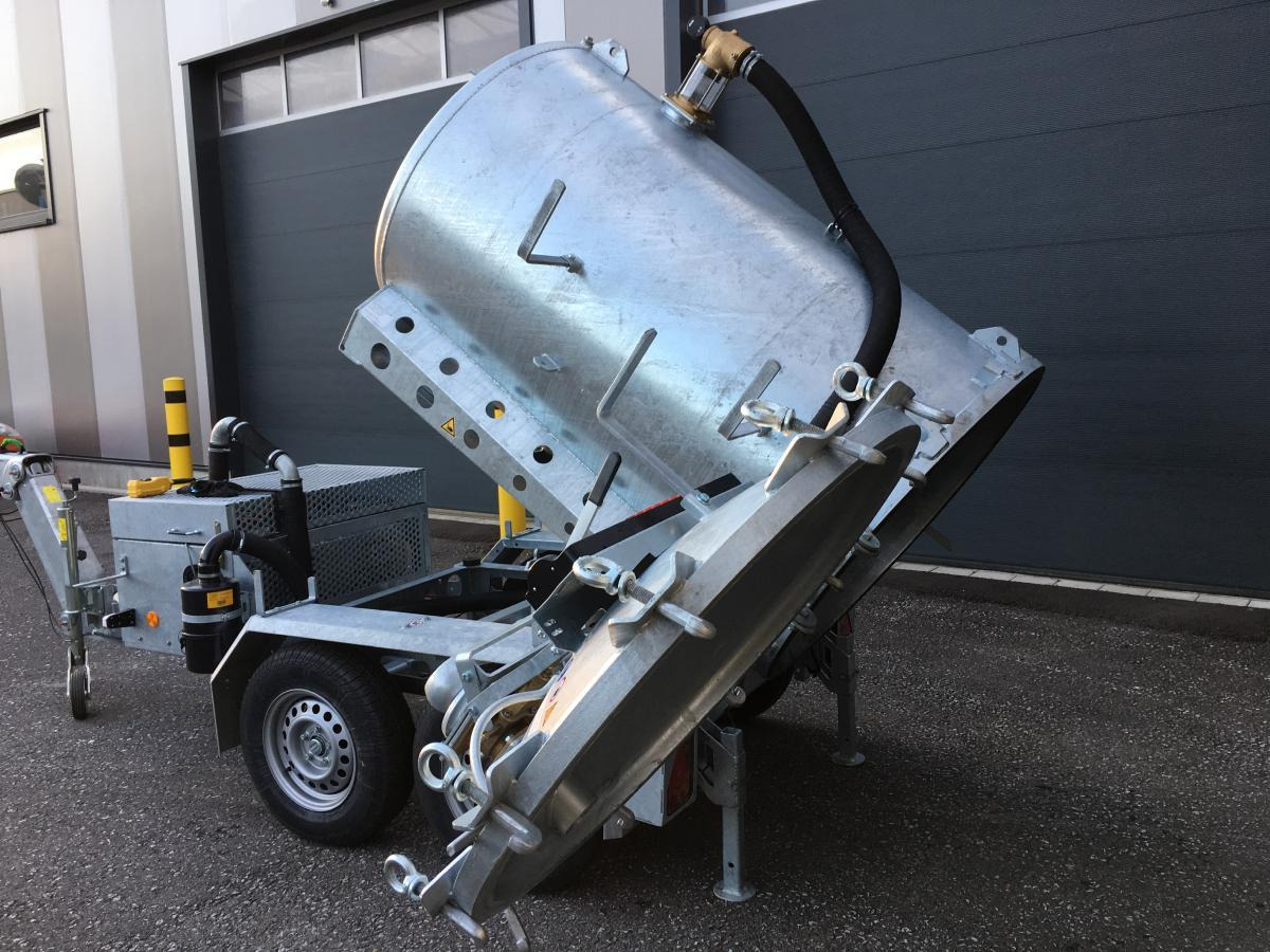 M-Vac 1,8m³ *Kippbar* Vakuum-Saugsystem / Saugfass / Sauganhänger / Saughänger M-Vac Reinigungskit - Maşină pentru vidanjări: Foto 5 M-Vac 1,8m³ *Kippbar* Vakuum-Saugsystem / Saugfass / Sauganhänger / Saughänger M-Vac Reinigungskit - Maşină pentru vidanjări: Foto 5
