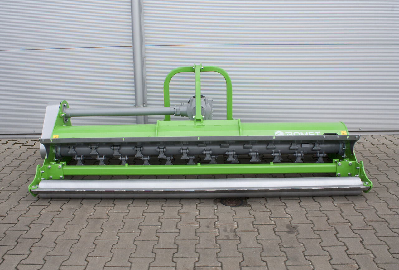 BOMET Schlegelmäher / Flail mower / Faucheuse à fléaux / Kosiarka bijakowa 2,8 m - Tocător resturi vegetale: Foto 3 BOMET Schlegelmäher / Flail mower / Faucheuse à fléaux / Kosiarka bijakowa 2,8 m - Tocător resturi vegetale: Foto 3
