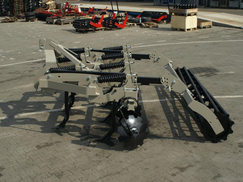 Leasing de ROLEX Flügelschargrubber / Stubble cultivator / Dechaumeur à dents / Aratri stoppiatori / Стерневой культиватор / Agregat podorywkowy 3 m ROLEX Flügelschargrubber / Stubble cultivator / Dechaumeur à dents / Aratri stoppiatori / Стерневой культиватор / Agregat podorywkowy 3 m: Foto 20