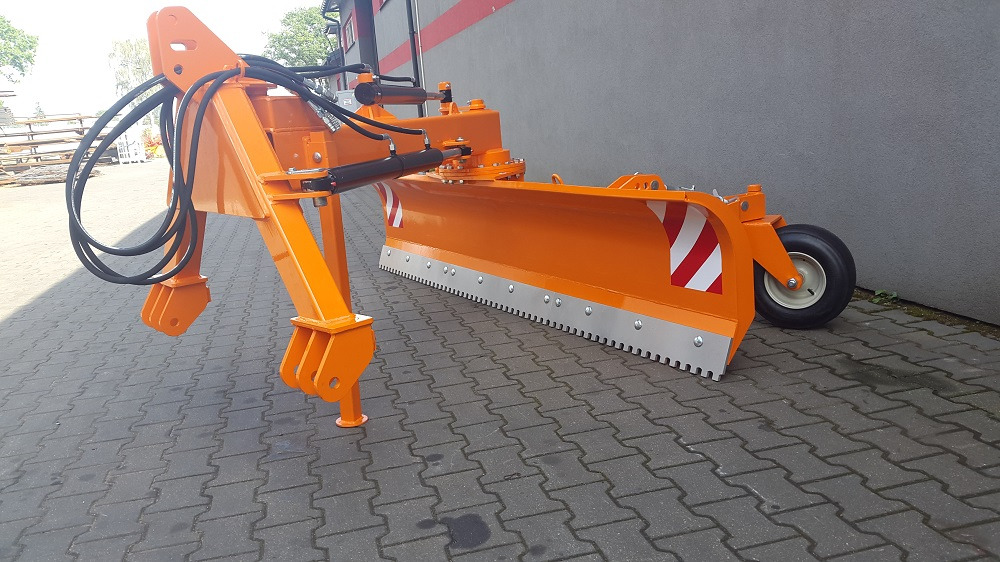 Spawex Hydraulischer Heckpflug / Hydraulic rear plow / Lame arrière / Arado hidráulico trasero / Pług tylny hydrauliczny 3 m - Plug zapada pentru Tractor comunal: Foto 1 Spawex Hydraulischer Heckpflug / Hydraulic rear plow / Lame arrière / Arado hidráulico trasero / Pług tylny hydrauliczny 3 m - Plug zapada pentru Tractor comunal: Foto 1
