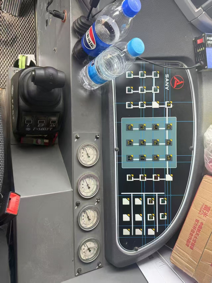 SANY SAC200C8 - Macara tot teren: Foto 2 SANY SAC200C8 - Macara tot teren: Foto 2