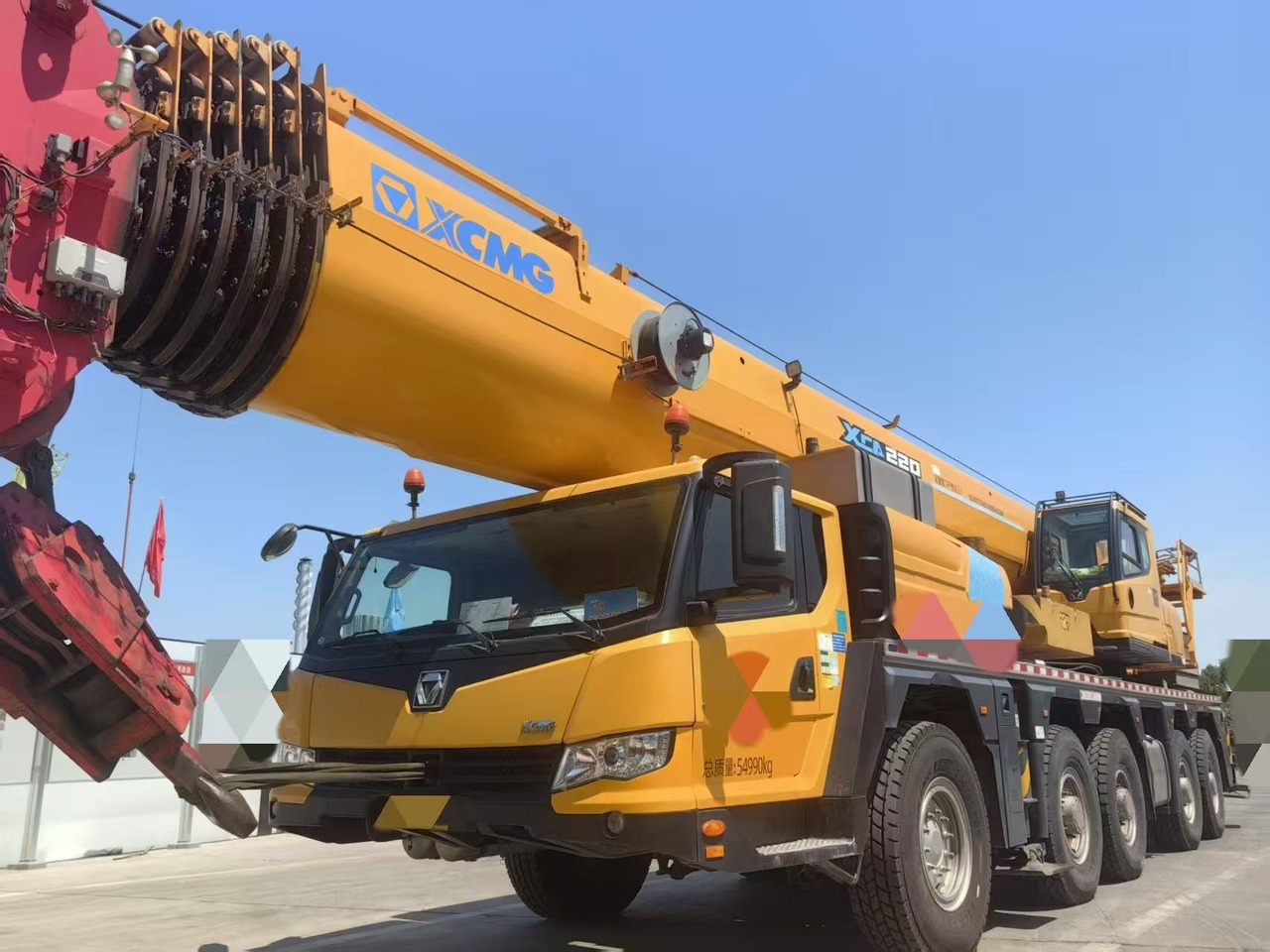 XCMG XCA130L7C - Macara tot teren: Foto 1 XCMG XCA130L7C - Macara tot teren: Foto 1