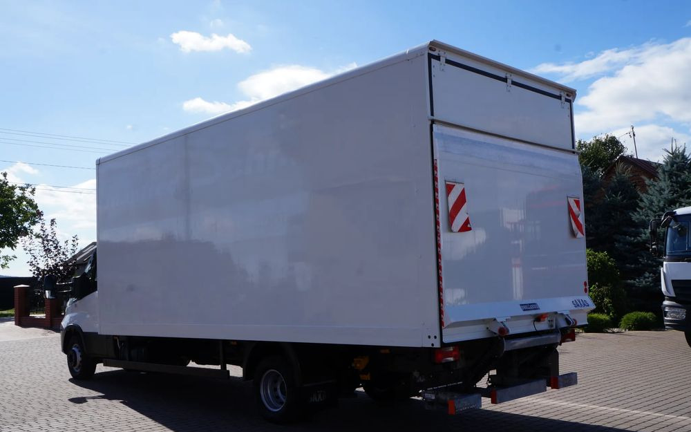 Iveco DAILY 72c18 Automat HI-MATIC Kontener 6 m 74 tys km STAN NOWY - Camion furgon: Foto 4 Iveco DAILY 72c18 Automat HI-MATIC Kontener 6 m 74 tys km STAN NOWY - Camion furgon: Foto 4