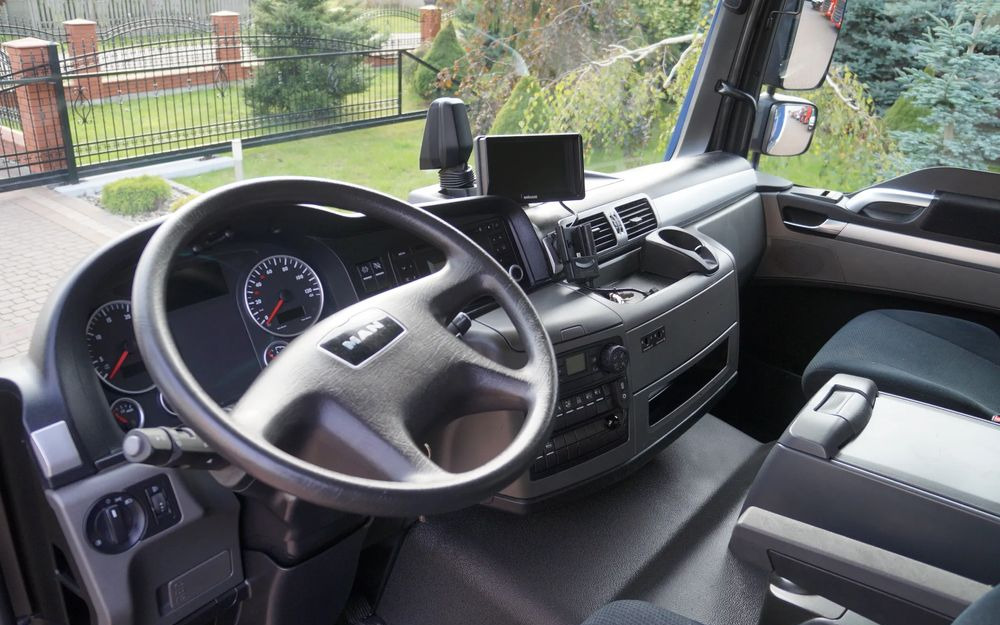 Camion frigider MAN TGM 18.250 EURO 6 CHŁODNIA KONTENER 7.50 m 275 TYS KM: Foto 12 Camion frigider MAN TGM 18.250 EURO 6 CHŁODNIA KONTENER 7.50 m 275 TYS KM: Foto 12