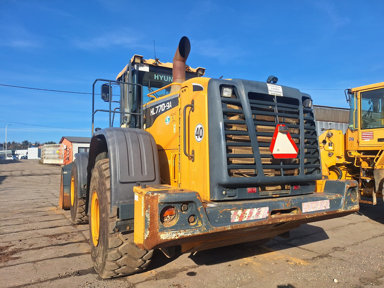 Hyundai HL770 - Încărcător frontal pe pneuri: Foto 2 Hyundai HL770 - Încărcător frontal pe pneuri: Foto 2