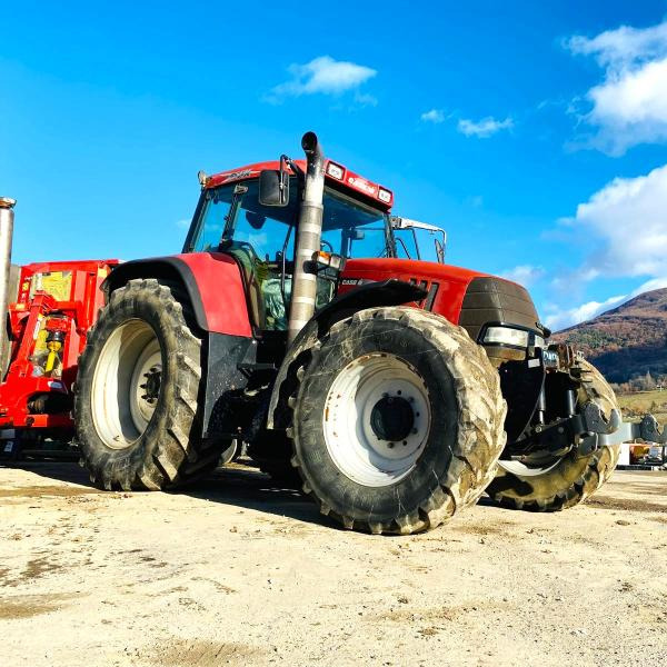 Tractor agricol CASE IH CVX 150: Foto 7