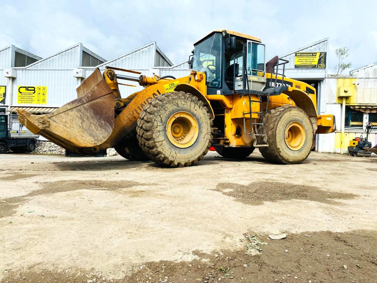 HYUNDAI Chargeuse articulé HL770-7A 23T - Buldoexcavator: Foto 1 HYUNDAI Chargeuse articulé HL770-7A 23T - Buldoexcavator: Foto 1
