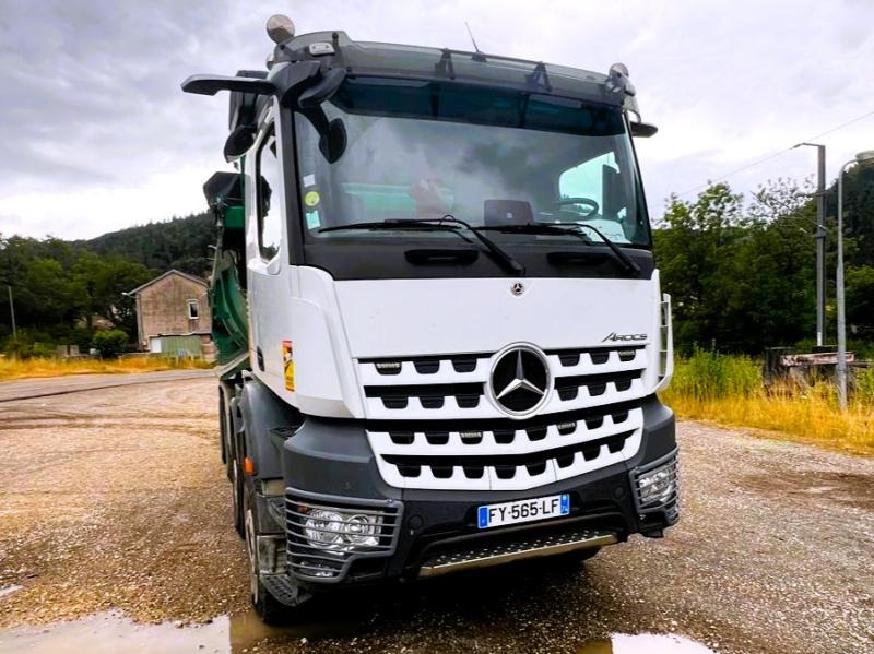 Mercedes Arocs CAMION BENNE 8x4 460cv 11L Euro6 - Camion basculantă: Foto 3 Mercedes Arocs CAMION BENNE 8x4 460cv 11L Euro6 - Camion basculantă: Foto 3