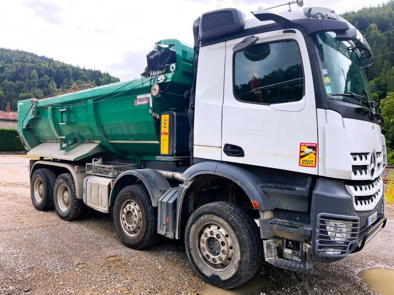Mercedes Arocs CAMION BENNE 8x4 460cv 11L Euro6 - Camion basculantă: Foto 2 Mercedes Arocs CAMION BENNE 8x4 460cv 11L Euro6 - Camion basculantă: Foto 2