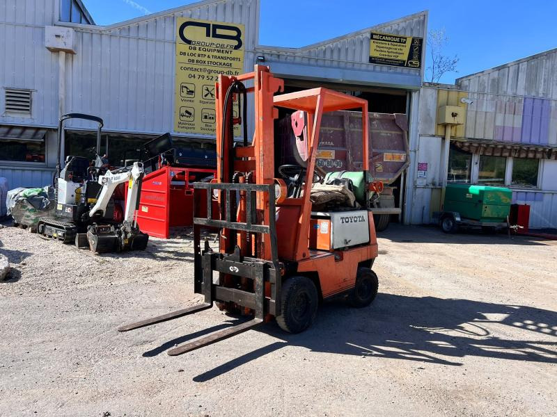 Toyota FN700 Chariot élévateur à gaz 700Kg - Stivuitor GPL: Foto 1 Toyota FN700 Chariot élévateur à gaz 700Kg - Stivuitor GPL: Foto 1