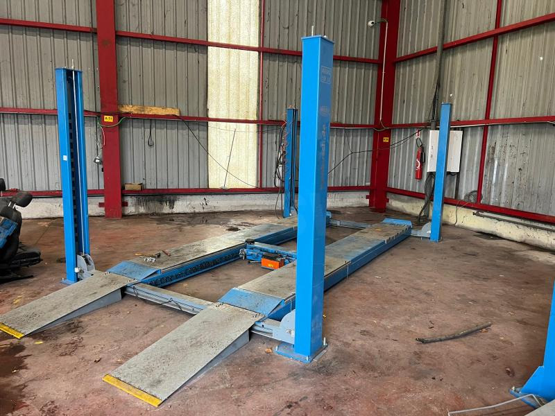 Twin Busch TW445 Pont 4 colonnes - Echipament de atelier: Foto 1 Twin Busch TW445 Pont 4 colonnes - Echipament de atelier: Foto 1