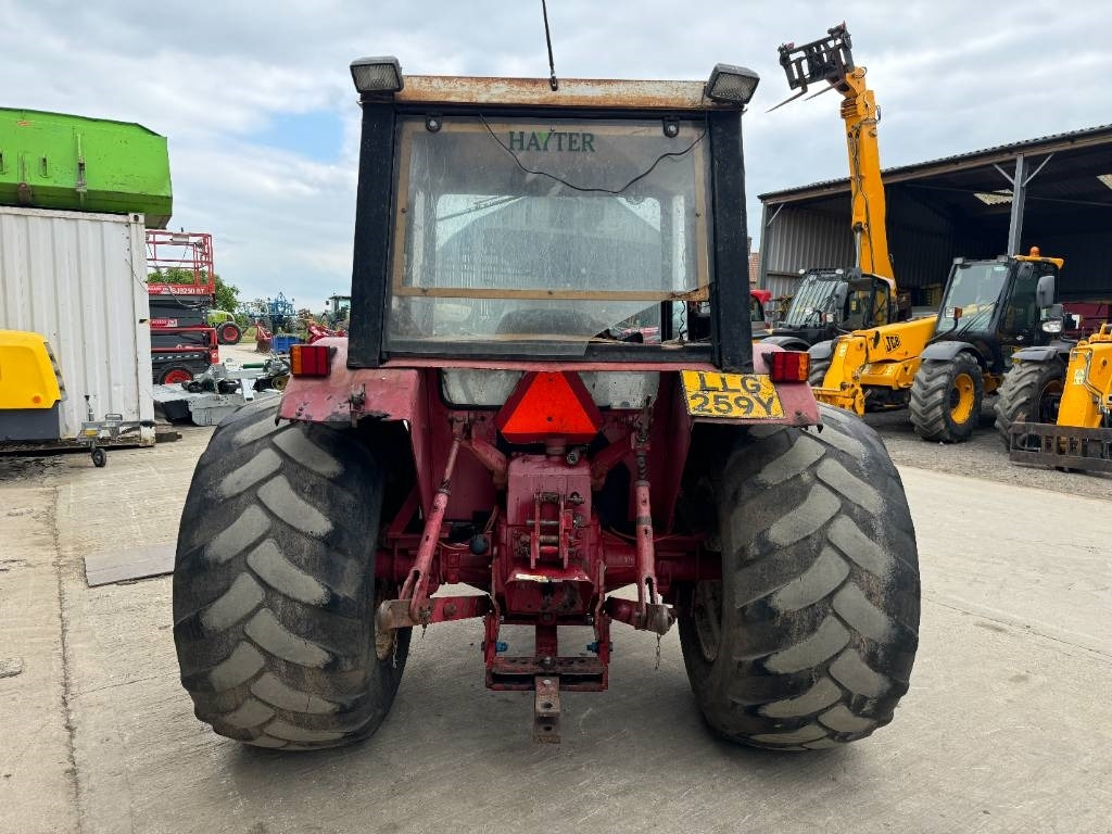 International 533 - Tractor agricol: Foto 4 International 533 - Tractor agricol: Foto 4