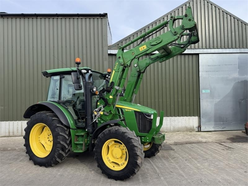 John Deere 5100R c/w 543R Loader  - Tractor agricol: Foto 3 John Deere 5100R c/w 543R Loader  - Tractor agricol: Foto 3