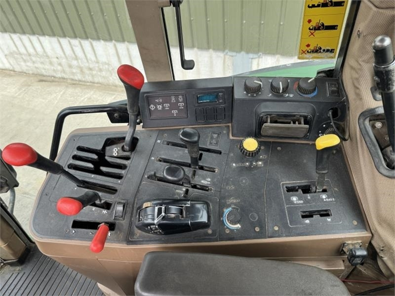 Tractor agricol John Deere 6800: Foto 16