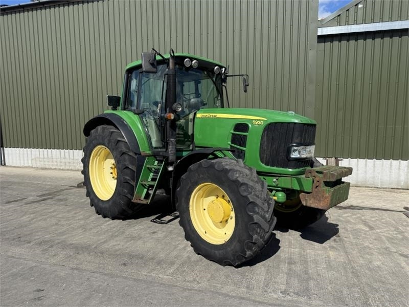 John Deere 6930 Premium - Tractor agricol: Foto 3 John Deere 6930 Premium - Tractor agricol: Foto 3