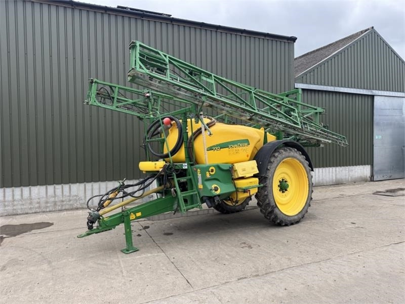 John Deere John Deere 732 Trailed Sprayer - Maşină de erbicidat purtata: Foto 1 John Deere John Deere 732 Trailed Sprayer - Maşină de erbicidat purtata: Foto 1