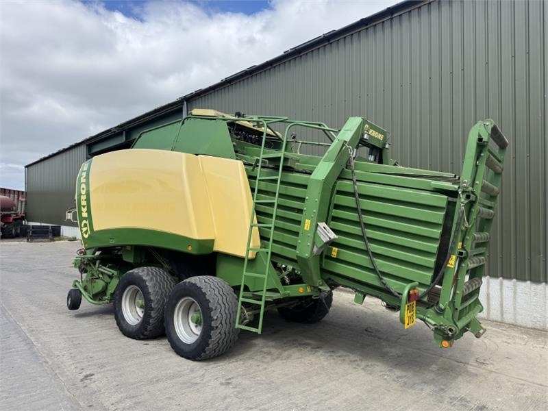 Krone Big Pack 12130 Square Baler - Presă baloţi dreptunghiulari: Foto 2 Krone Big Pack 12130 Square Baler - Presă baloţi dreptunghiulari: Foto 2