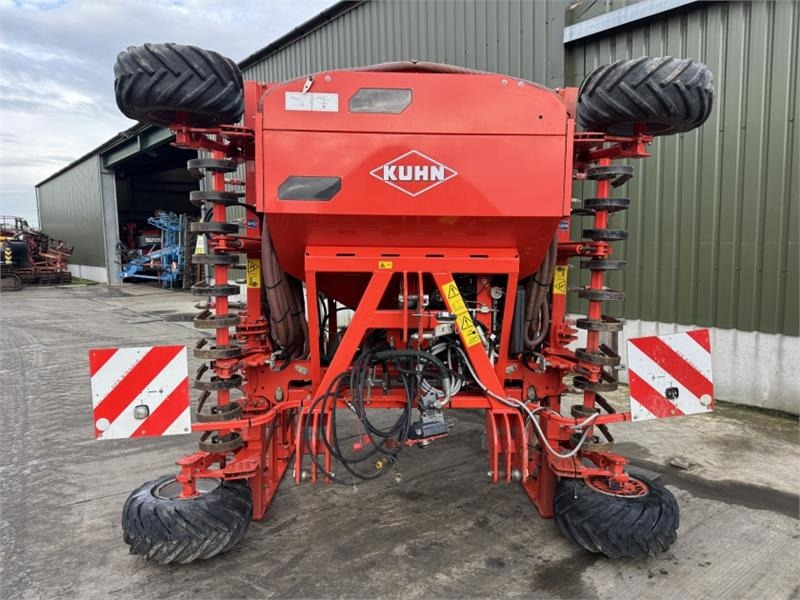 Kuhn Megant 480 Tine Drill - Semănătoare combinată: Foto 5 Kuhn Megant 480 Tine Drill - Semănătoare combinată: Foto 5