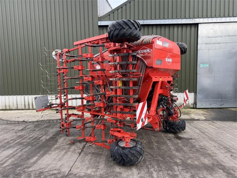 Kuhn Megant 480 Tine Drill - Semănătoare combinată: Foto 1 Kuhn Megant 480 Tine Drill - Semănătoare combinată: Foto 1