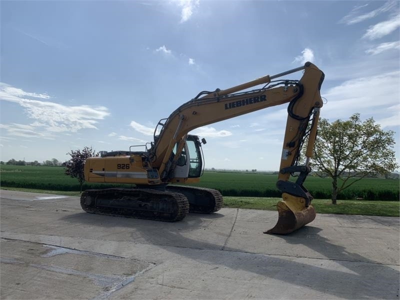 Liebherr 926 Excavator - Camion articulat: Foto 3 Liebherr 926 Excavator - Camion articulat: Foto 3