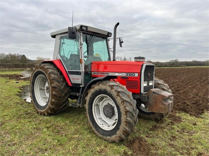 Massey Ferguson 3120 Dynashift - Tractor agricol: Foto 3 Massey Ferguson 3120 Dynashift - Tractor agricol: Foto 3