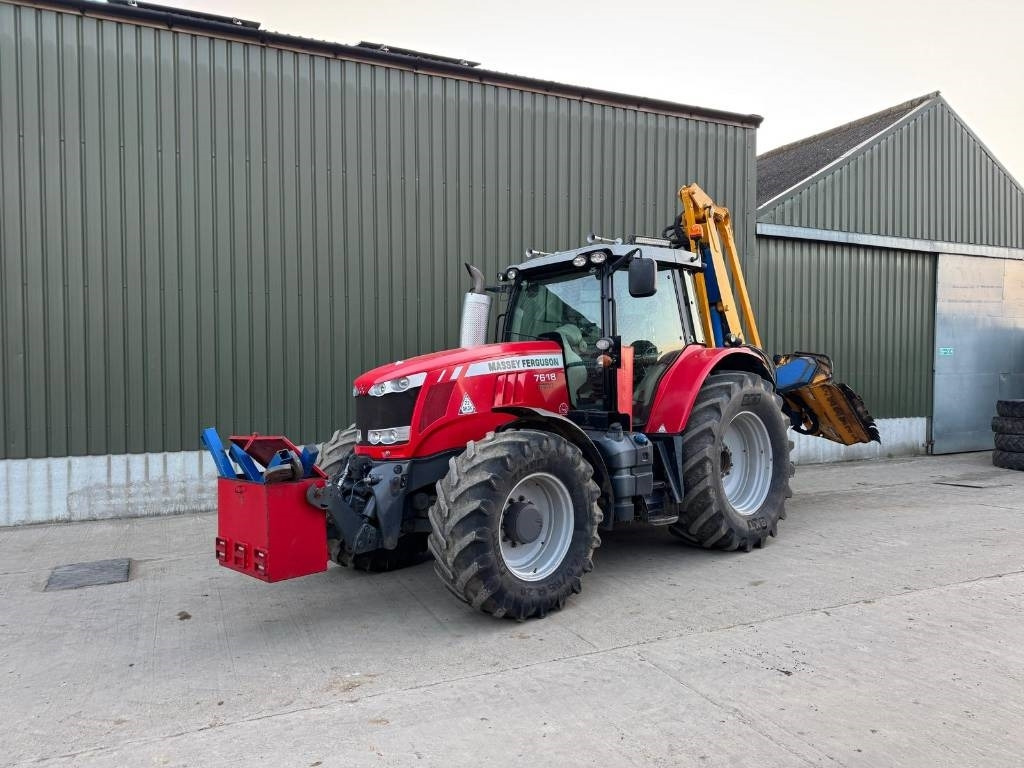 Massey Ferguson 7618 Dyna VT c/w Bomford Falcon Evo 6.5 - Tractor agricol: Foto 1 Massey Ferguson 7618 Dyna VT c/w Bomford Falcon Evo 6.5 - Tractor agricol: Foto 1