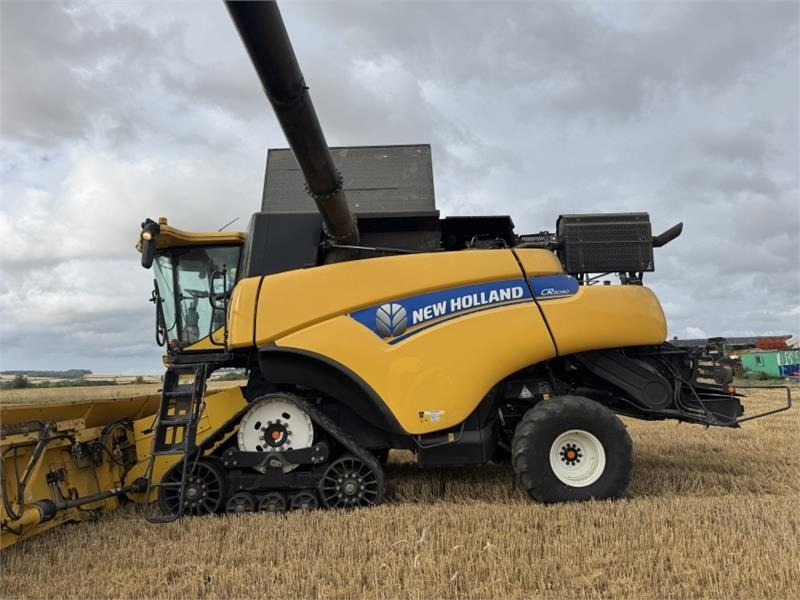 New Holland CR9090 Rotary Combine **Video Below** - Utilaje pentru combină agricola: Foto 2 New Holland CR9090 Rotary Combine **Video Below** - Utilaje pentru combină agricola: Foto 2