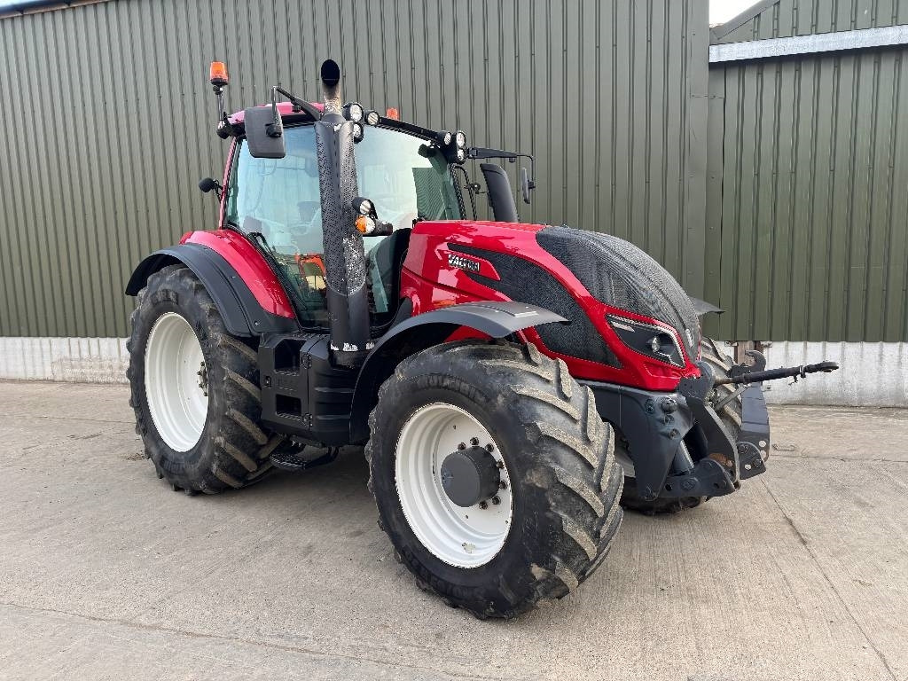Valtra T194 Versu - Tractor agricol: Foto 3 Valtra T194 Versu - Tractor agricol: Foto 3