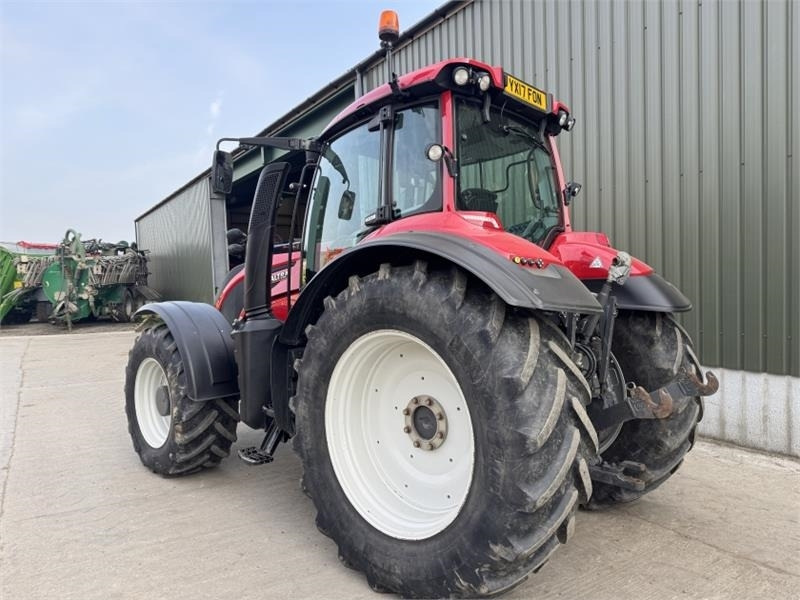 Valtra T194 Versu - Tractor agricol: Foto 2 Valtra T194 Versu - Tractor agricol: Foto 2