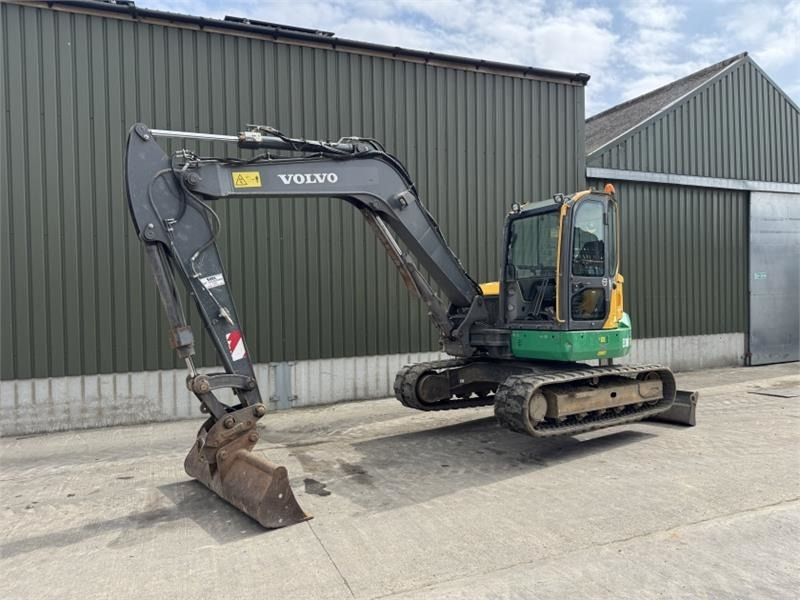 Volvo Volvo ECR88D Tracked Digger - Camion articulat: Foto 3 Volvo Volvo ECR88D Tracked Digger - Camion articulat: Foto 3