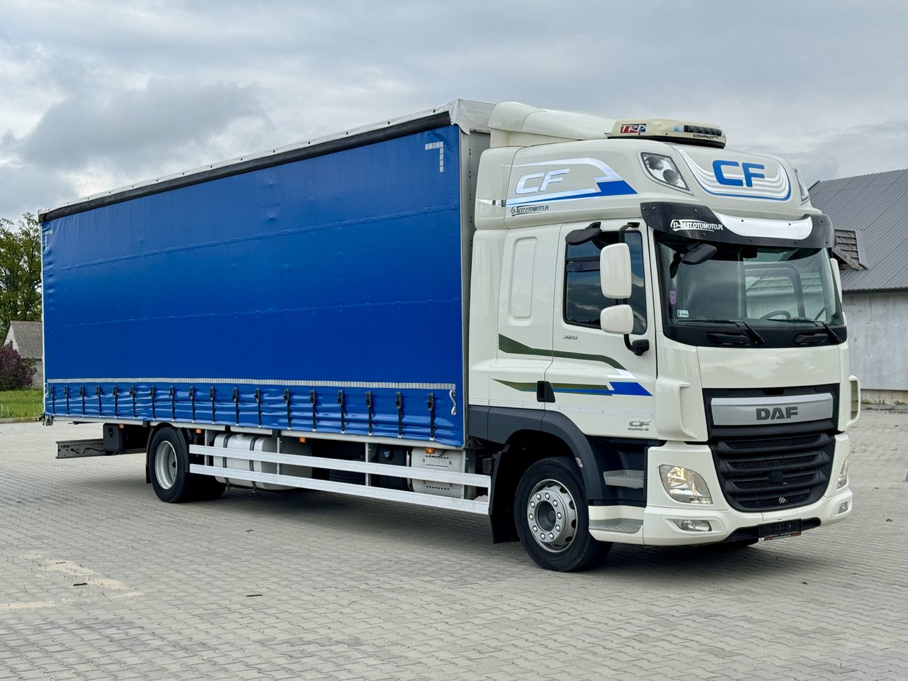 DAF CF 320 / FIRANKA / 24 EUROPALETY / SYPIALKA / AUTOMAT / KLIMA POSTOJOWA / 2017 ROK - Camion cu prelată: Foto 1 DAF CF 320 / FIRANKA / 24 EUROPALETY / SYPIALKA / AUTOMAT / KLIMA POSTOJOWA / 2017 ROK - Camion cu prelată: Foto 1
