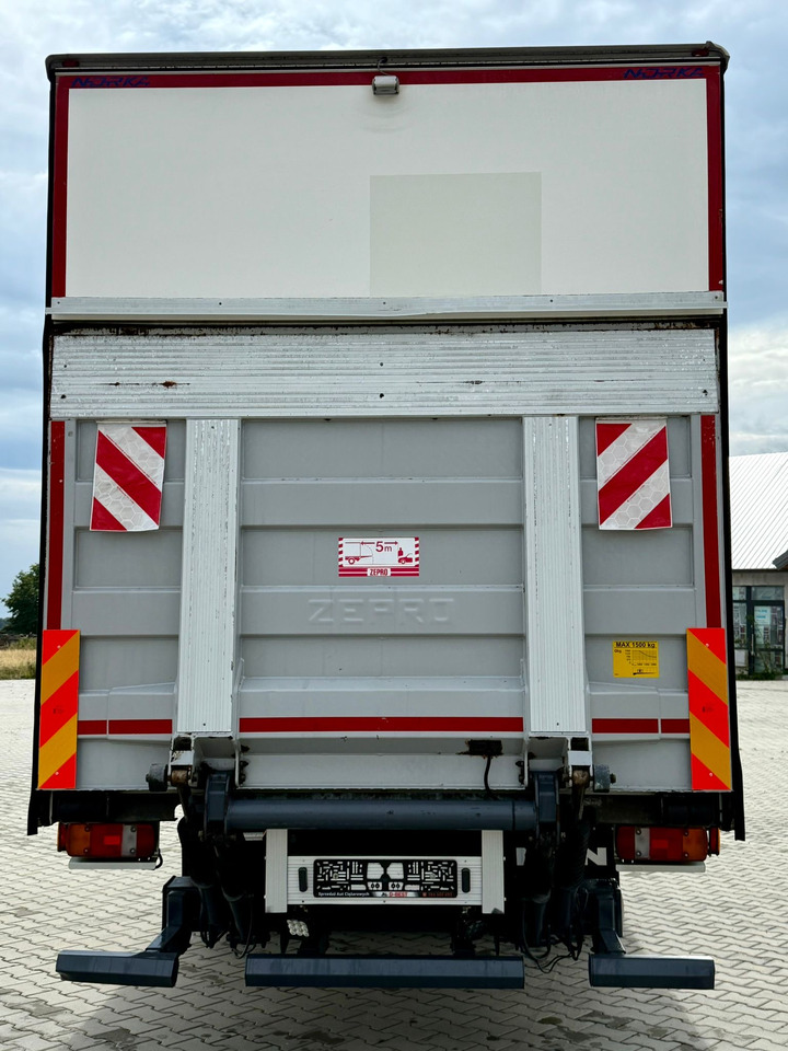 MAN TGM 12.250 / TGL / IZOTERMA / WINDA / 18 EUROPALET / SYPIALKA / 2018 - Camion izoterma: Foto 5 MAN TGM 12.250 / TGL / IZOTERMA / WINDA / 18 EUROPALET / SYPIALKA / 2018 - Camion izoterma: Foto 5