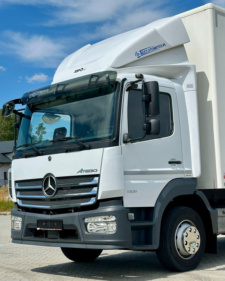 Camion izoterma MERCEDES-BENZ ATEGO / 1221 / IZOTERMA / KONTENER / AUTOMAT / 230 TYS KM / 17 EUROPALET / 6.8 M DŁUGOŚCI / 2019 ROK: Foto 8