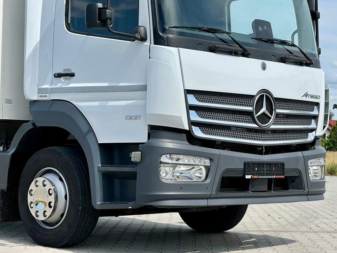 Camion izoterma MERCEDES-BENZ ATEGO / 1221 / IZOTERMA / KONTENER / AUTOMAT / 230 TYS KM / 17 EUROPALET / 6.8 M DŁUGOŚCI / 2019 ROK: Foto 14