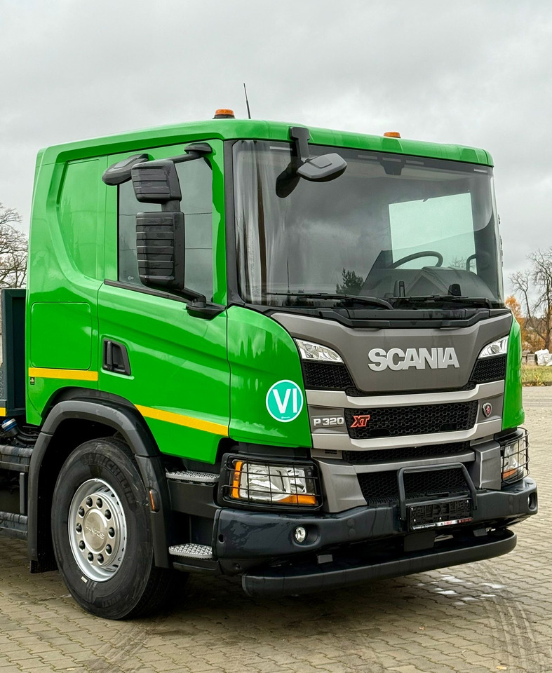 SCANIA P320 / PLATFORMA / NOWY / 5 TYŚ KM / SYPIALKA / 2023 ROK / CAŁA NA PODUSZKACH / 7.7 M DŁUGOŚCI / LAWETA / DO PRZEWOZU MASZYN ROLNICZYCH ITP - Camion platformă: Foto 5 SCANIA P320 / PLATFORMA / NOWY / 5 TYŚ KM / SYPIALKA / 2023 ROK / CAŁA NA PODUSZKACH / 7.7 M DŁUGOŚCI / LAWETA / DO PRZEWOZU MASZYN ROLNICZYCH ITP - Camion platformă: Foto 5