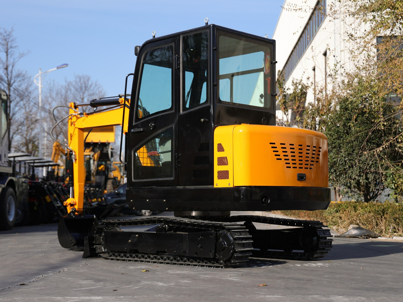 KUBOTA Diesel Mini excavator 3.5 Ton - Müller Machinery MB 35 - VKSH - Mini excavator: Foto 5 KUBOTA Diesel Mini excavator 3.5 Ton - Müller Machinery MB 35 - VKSH - Mini excavator: Foto 5