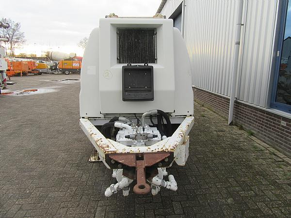 2014 SCHWING SP1800 D 129KW trailer pump - Pompă de beton staționară: Foto 3 2014 SCHWING SP1800 D 129KW trailer pump - Pompă de beton staționară: Foto 3