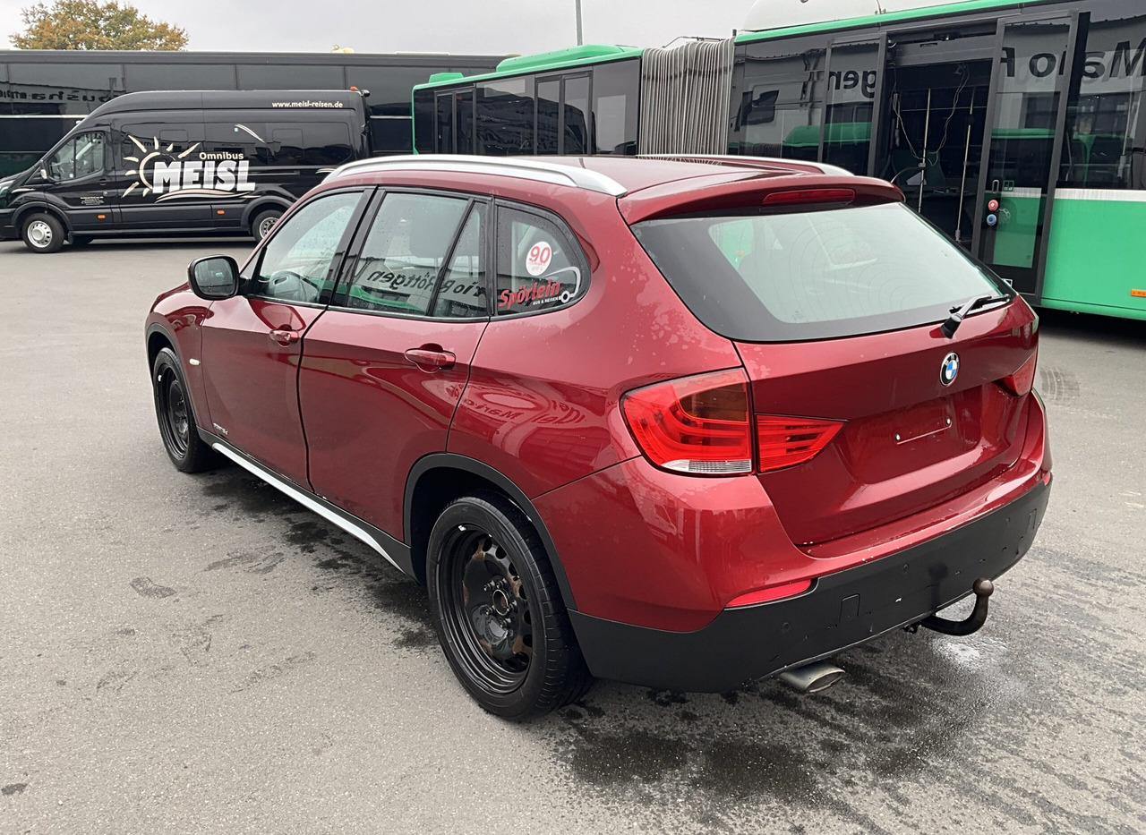 BMW X1 - SUV: Foto 3 BMW X1 - SUV: Foto 3