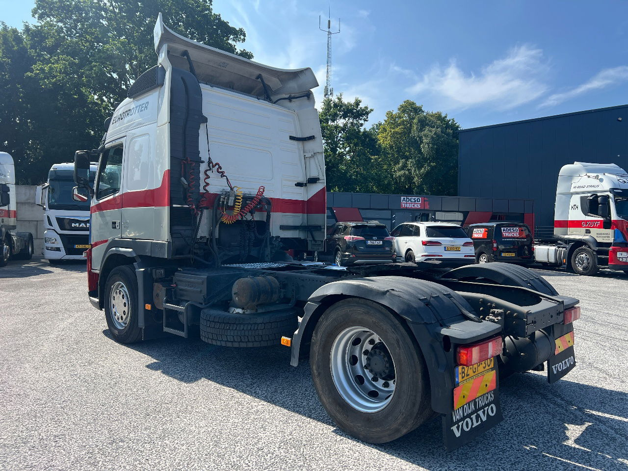 Volvo FM 370 Globe, Euro 5 - Cap tractor: Foto 4 Volvo FM 370 Globe, Euro 5 - Cap tractor: Foto 4