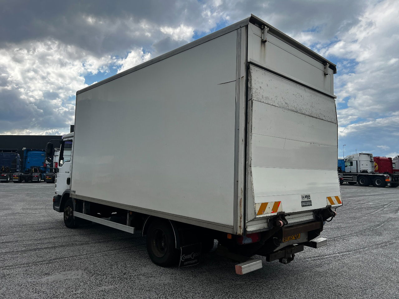 MAN TGL 7.180 Euro 3, Aut - Camion furgon: Foto 4 MAN TGL 7.180 Euro 3, Aut - Camion furgon: Foto 4